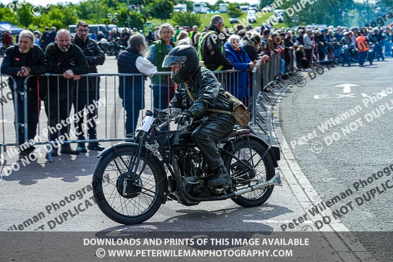 Vintage motorcycle club;eventdigitalimages;no limits trackdays;peter wileman photography;vintage motocycles;vmcc banbury run photographs